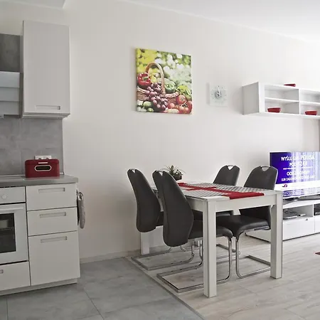 Nadmorski Dwor - Trzy Brzozy Apartment